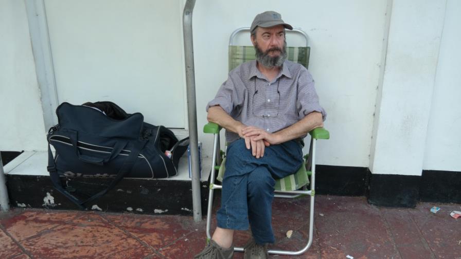 Italiano deambula en las inmediaciones de embajada clausurada