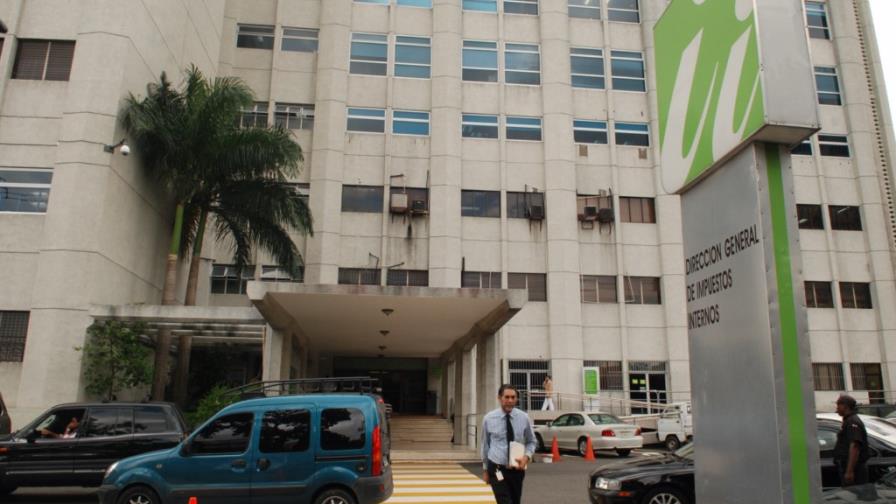 Impuestos Internos: “El 63.65% de la recaudación fue de contribuyentes del Distrito Nacional” Impuestos Internos: “El 63.65% de la recaudación fue de contribuyentes del Distrito Nacional”