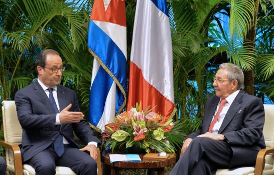 Hollande rechaza sanciones de Estados Unidos hacia Cuba