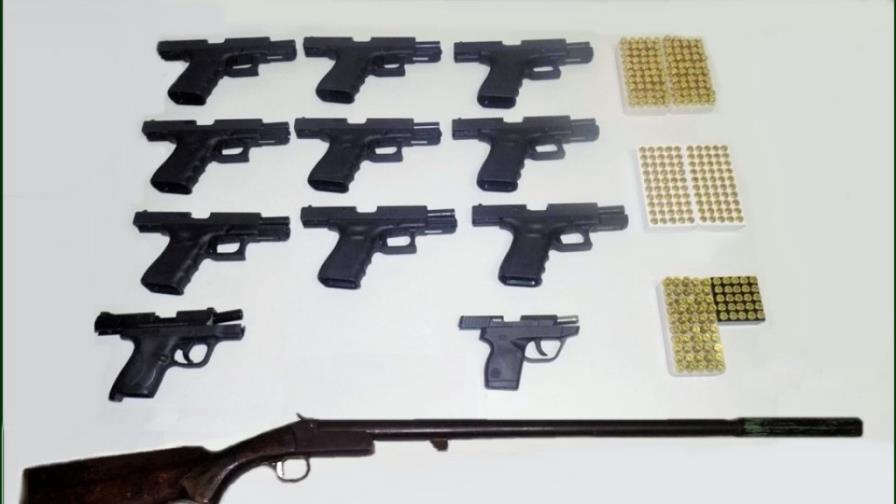 El J2 apresa mujer con carga de armas