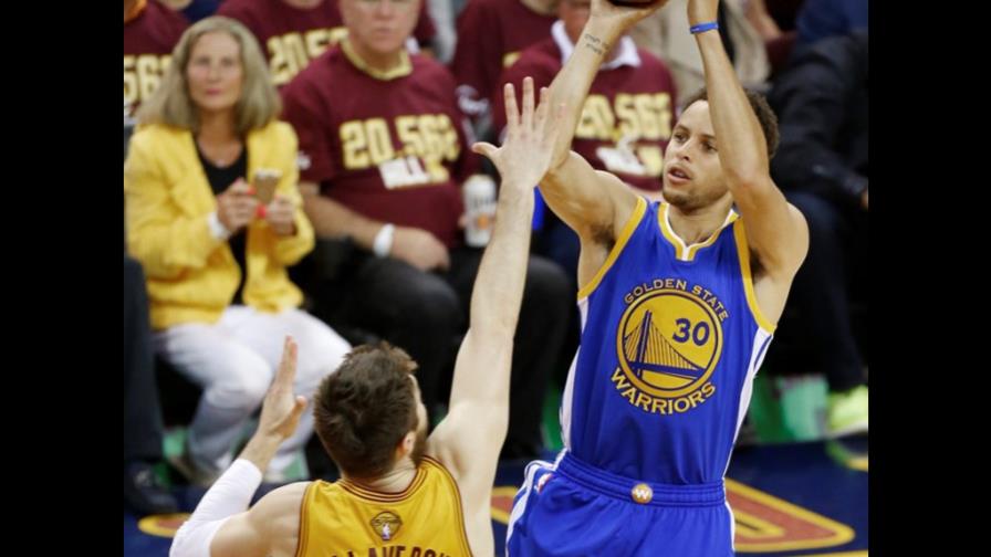 Warriors empatan la final de la NBA, ganan a Cavaliers en el 4to juego