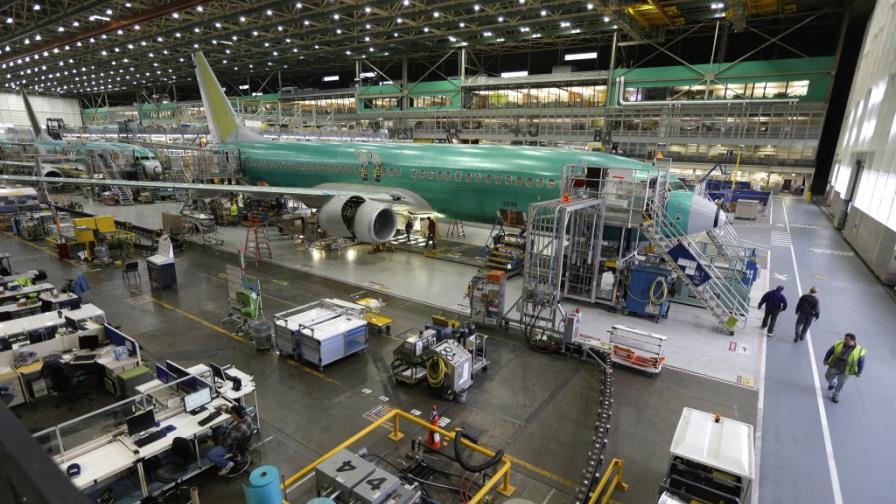 Número de aviones de pasajeros se duplicará en 20 años