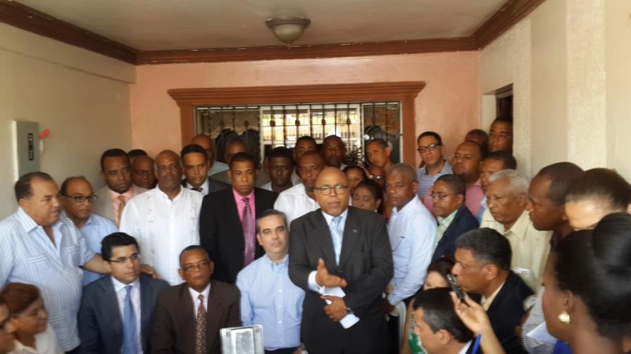 Alfredo Pacheco llama a cerrar filas con Luis Abinader