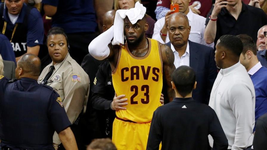 Final de la NBA maximiza ligero dolor de cabeza de LeBron James