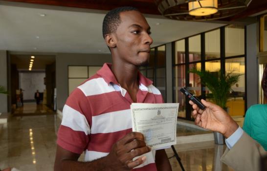 Misión de la OEA parte hoy a Haití con el compromiso de elaborar un informe objetivo y sereno Misión de la OEA parte hoy a Haití con el compromiso de elaborar un informe objetivo y sereno