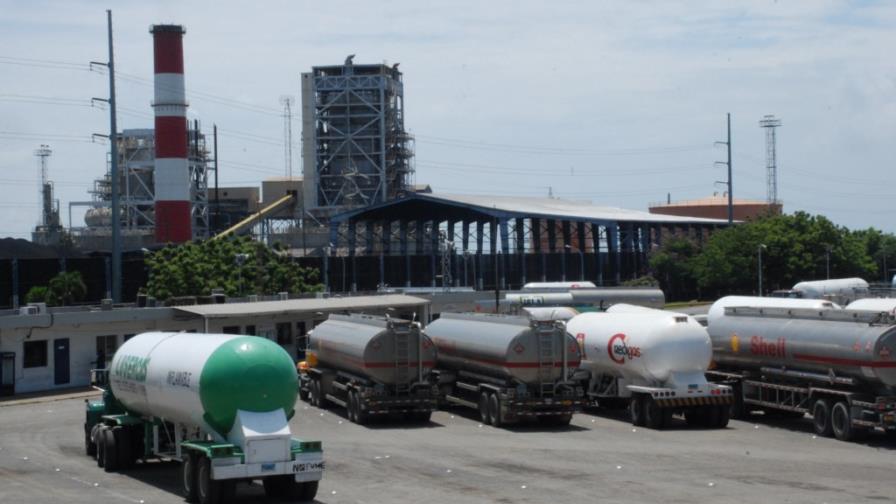 La factura petrolera del país baja en US$350 millones en 2014 La factura petrolera del país baja en US$350 millones en 2014