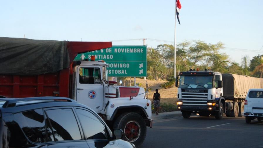 Obras Públicas dice que en 45 días solucionará el tapón en la Circunvalación de Santo Domingo Obras Públicas dice que en 45 días solucionará el tapón en la Circunvalación de Santo Domingo