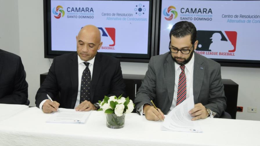 Los conflictos entre equipos de la MLB y jugadores dominicanos, a arbitrarse en Santo Domingo