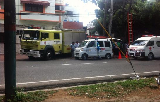 Murió electrocutado un hombre que pintaba restaurante