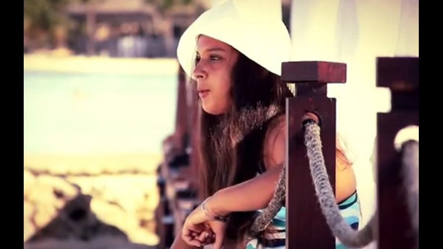 Bullying a Francesca por canción “ánimo, ánimo, ánimo” la inspiró a escribir un libro