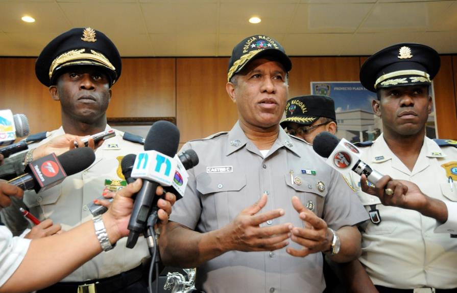 Jefes de policía dominicana y haitiana se reúnen