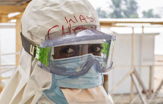 El ébola se mantiene como emergencia mundial pese a tendencia a la baja