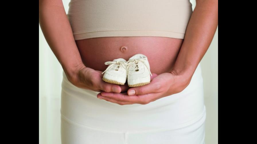 Italia y España son los dos países de UE con más madres primerizas de 40 años Italia y España son los dos países de UE con más madres primerizas de 40 años