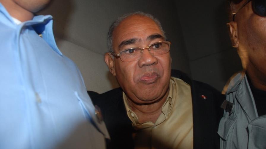 Descargan al ex director de Prisiones Mario Acosta Descargan al ex director de Prisiones Mario Acosta