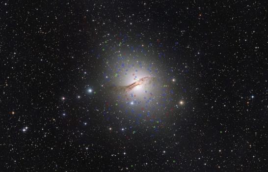 Astrónomos descubren un nuevo tipo de cúmulo globular de estrellas oscuro
