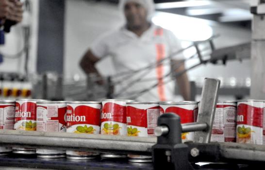 Nestlé paga 65 millones mensuales a ganaderos dominicanos