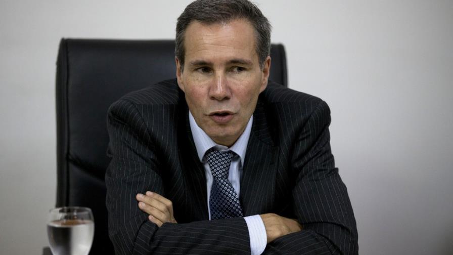 Cadáver del fiscal Nisman presentaba un golpe en una pierna y un hematoma en la cabeza