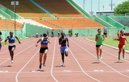 La Vega, Azua, Jimaní y Distrito Nacional encabezan clasificados Copa Atletismo Escolar
