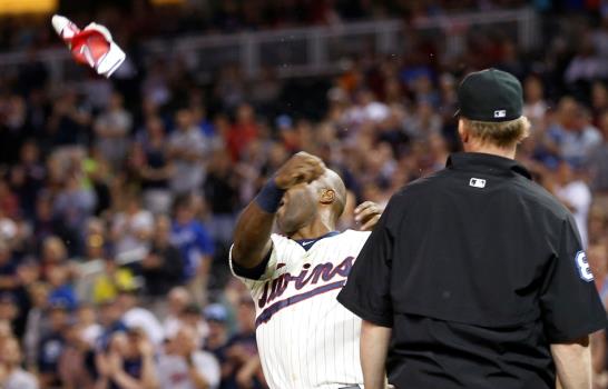 Torii Hunter comenzó a cumplir suspensión de dos juegos; retiró apelación