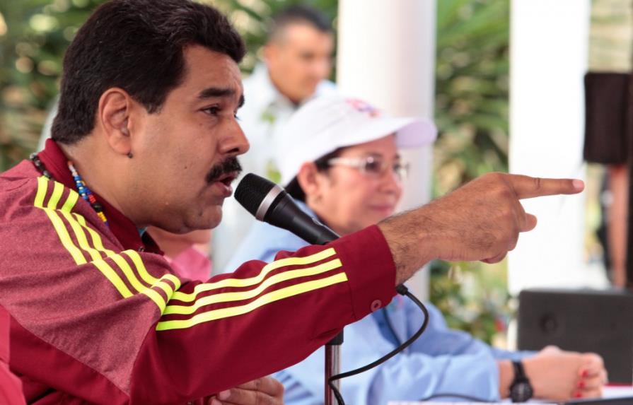 Maduro envía a Cabello a Haití en búsqueda de nuevas inversiones
