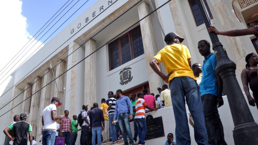 Pol Emil califica como un rotundo fracaso Plan de Regularización