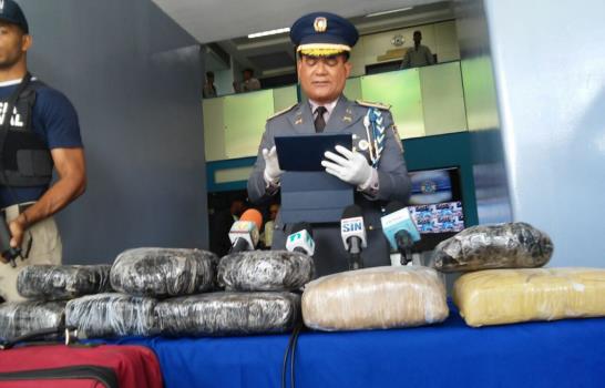 Policía Nacional decomisa más de 59 kilos de droga