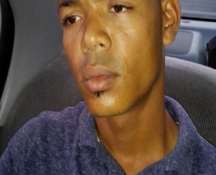 Dicrim apresa dos individuos acusados de robo perpetrado en el AILA