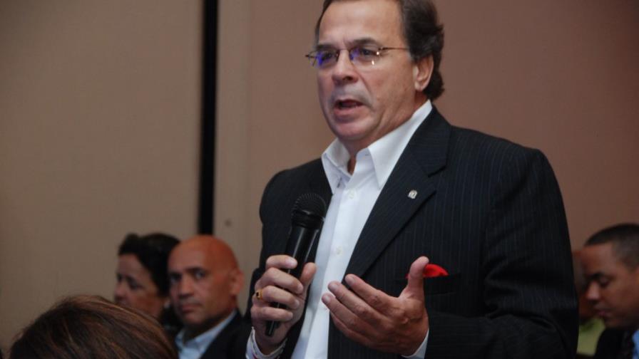 Comisionado de Béisbol saluda el acuerdo arbitraje Comisionado de Béisbol saluda el acuerdo arbitraje