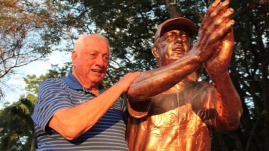 Tom Lasorda dice: “La RD es mi segundo país”