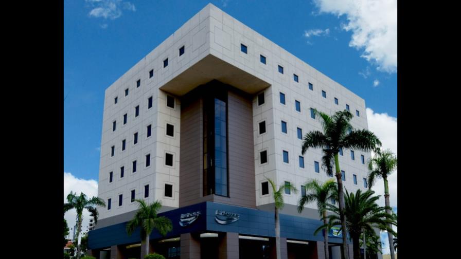 Banreservas presenta su propuesta de turismo en AMDETUR 2015