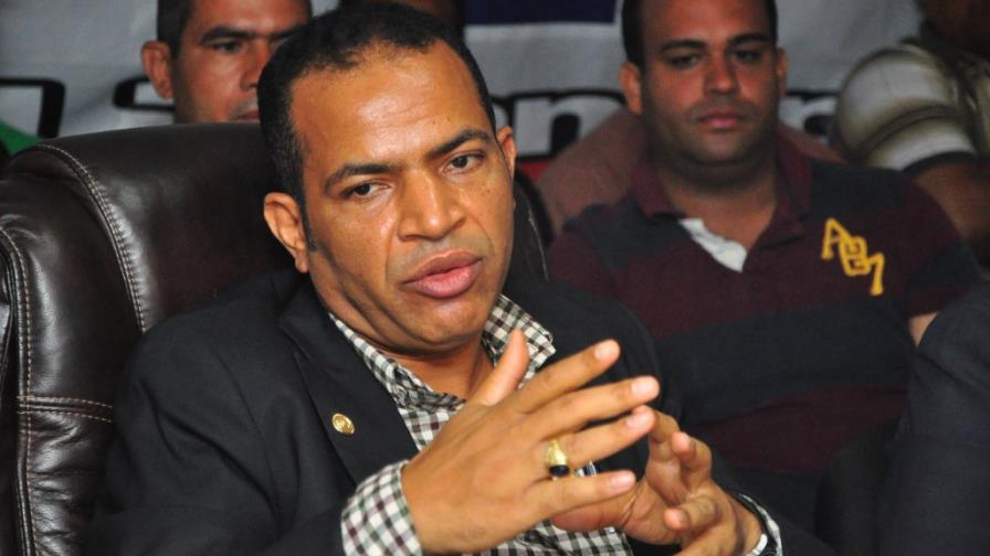 Dirigente CNTD denuncia bandas en Sala Capitular buscan imponer rutas del concho