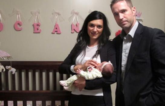 Pareja canadiense denuncia que tener a su bebé en RD le costó 90,000 dólares