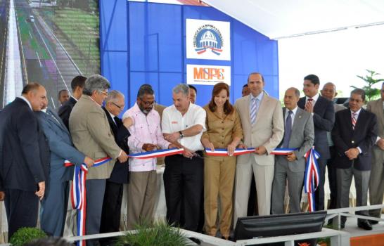 Obras Públicas inaugura obras viales con una inversión de RD$ 600 millones MM Obras Públicas inaugura obras viales con una inversión de RD$ 600 millones MM