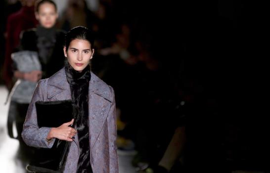 Solemnidad y descaro destacan en la ModaLisboa