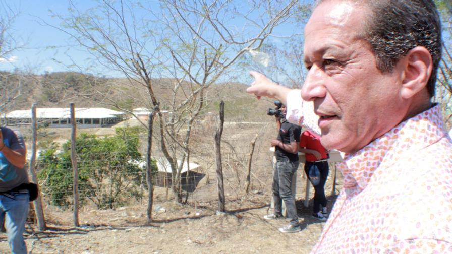 Reinaldo presenta el Plan Frontera en recorrido