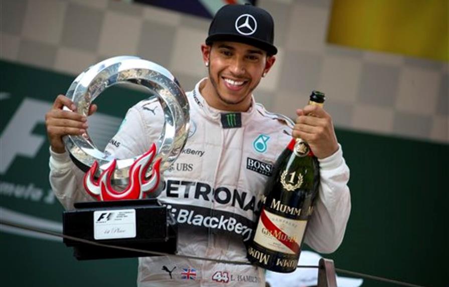 Lewis Hamilton cree que es mentalmente más fuerte que Nico Rosberg