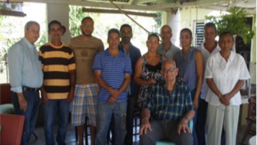 Cierran negocio por permitir menores