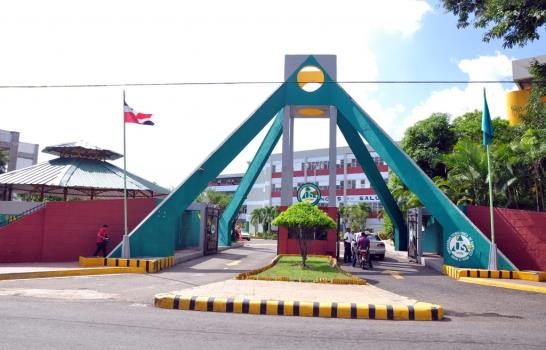 Rector de UTESA resalta logros de la academia en su 40 aniversario