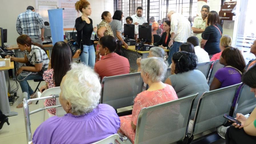 JCE rejects extension of old cédula