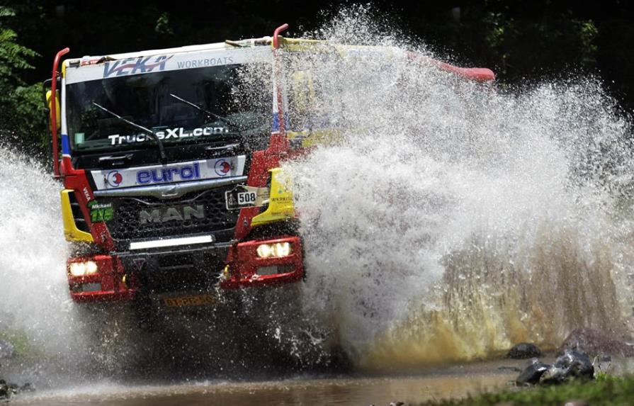 Coma y Al-Attiyah a punto de ser campeones en el Rally Dakar