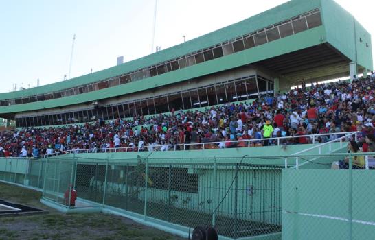Turizo impulsa al Barcelona a la punta de la LDF con triunfo sobre Bauger