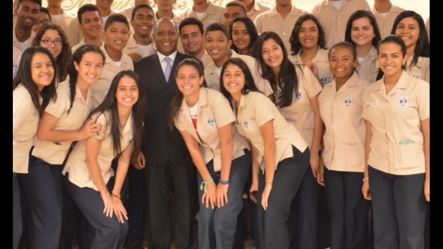 El Colegio Nuestra Señora de La Altagracia visita la Contraloría