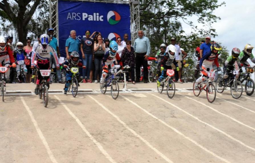 Newton García gana élite en clásico Miguel Cocco de bicicross