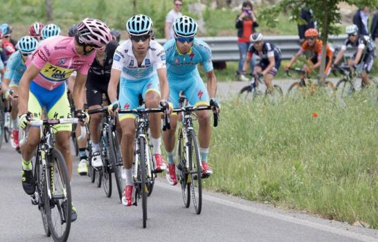 Contador pierde ventaja en el liderato del Giro de Italia