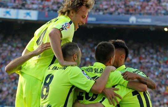 El Barcelona no da respiro y recupera el cetro del fútbol español