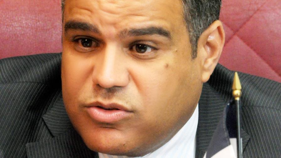 Galán pide dejar reforma para 2017