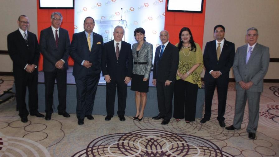 La AEIH tiene un nuevo presidente La AEIH tiene un nuevo presidente