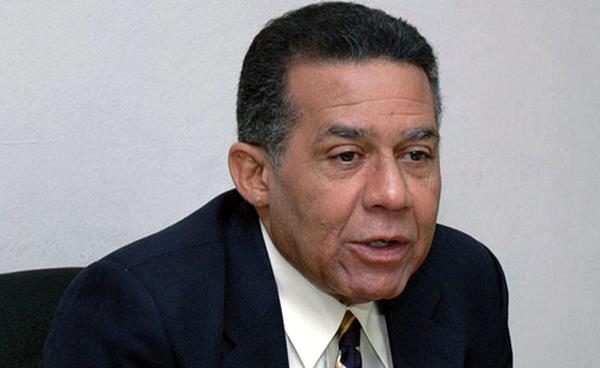 Juan Bolívar Díaz renuncia como director de prensa de Teleantillas