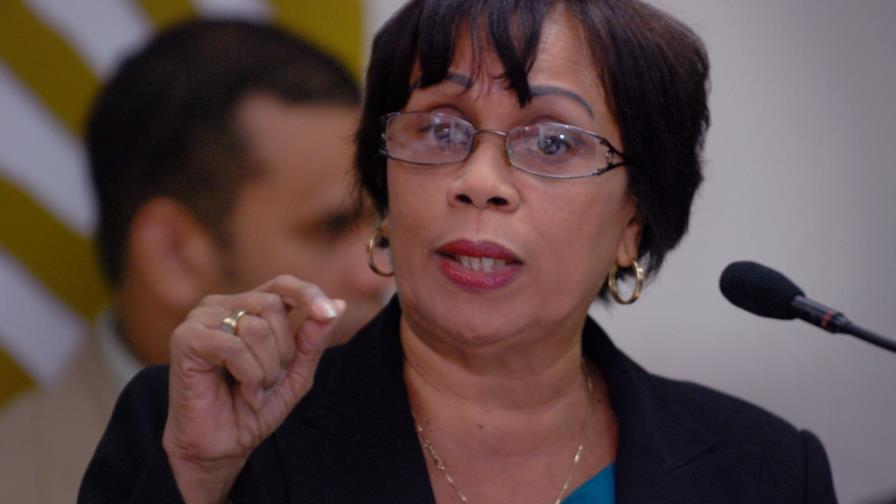 Unos 154 mil criollos en el exterior tienen ya su nueva cédula