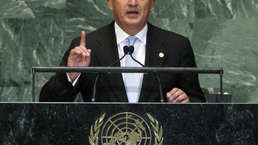 Amparo constitucional le da tranquilidad parcial al presidente de Guatemala